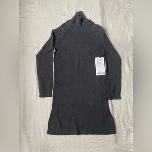 Lululemon Keep it Cozy dress size 4